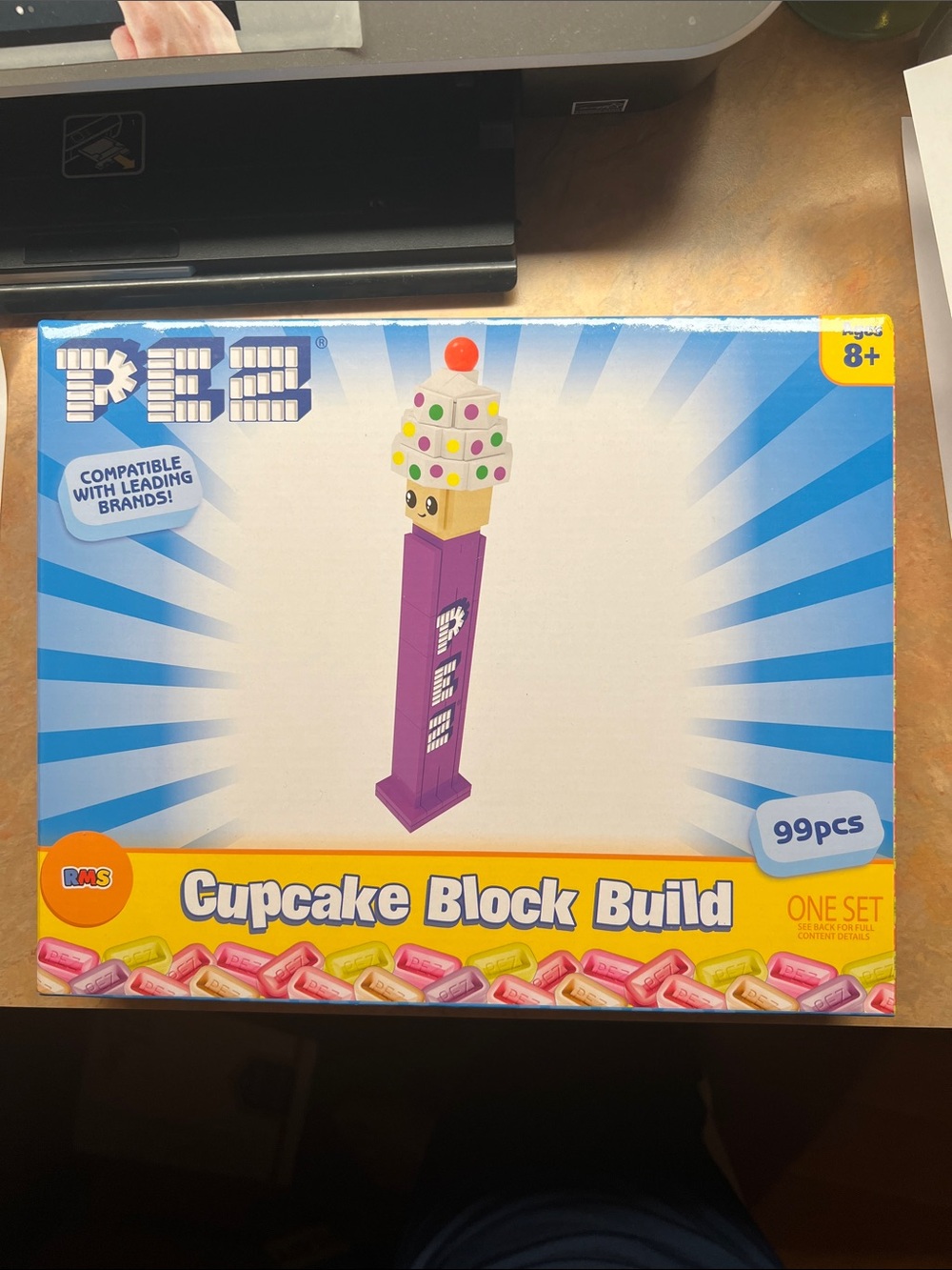 PEZ Cupcake Block Build Kids Toy Purple Cupcake Tower (99pcs)